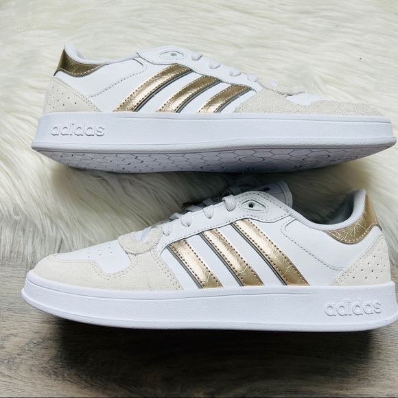 NWT Adidas Breaknet Plus Women’s Shoes - Picture 9 of 10